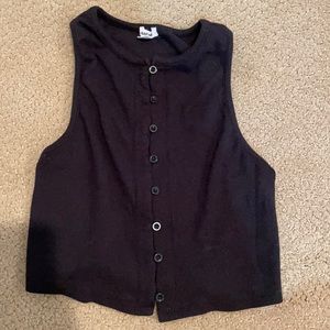 Garage, black cropped shirt